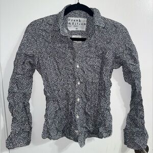 Frank & Eileen BARRY Signature Crinkle Tailored Button-Up Shirt in Black & White